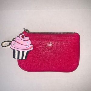Betsey Johnson wallet 🧁